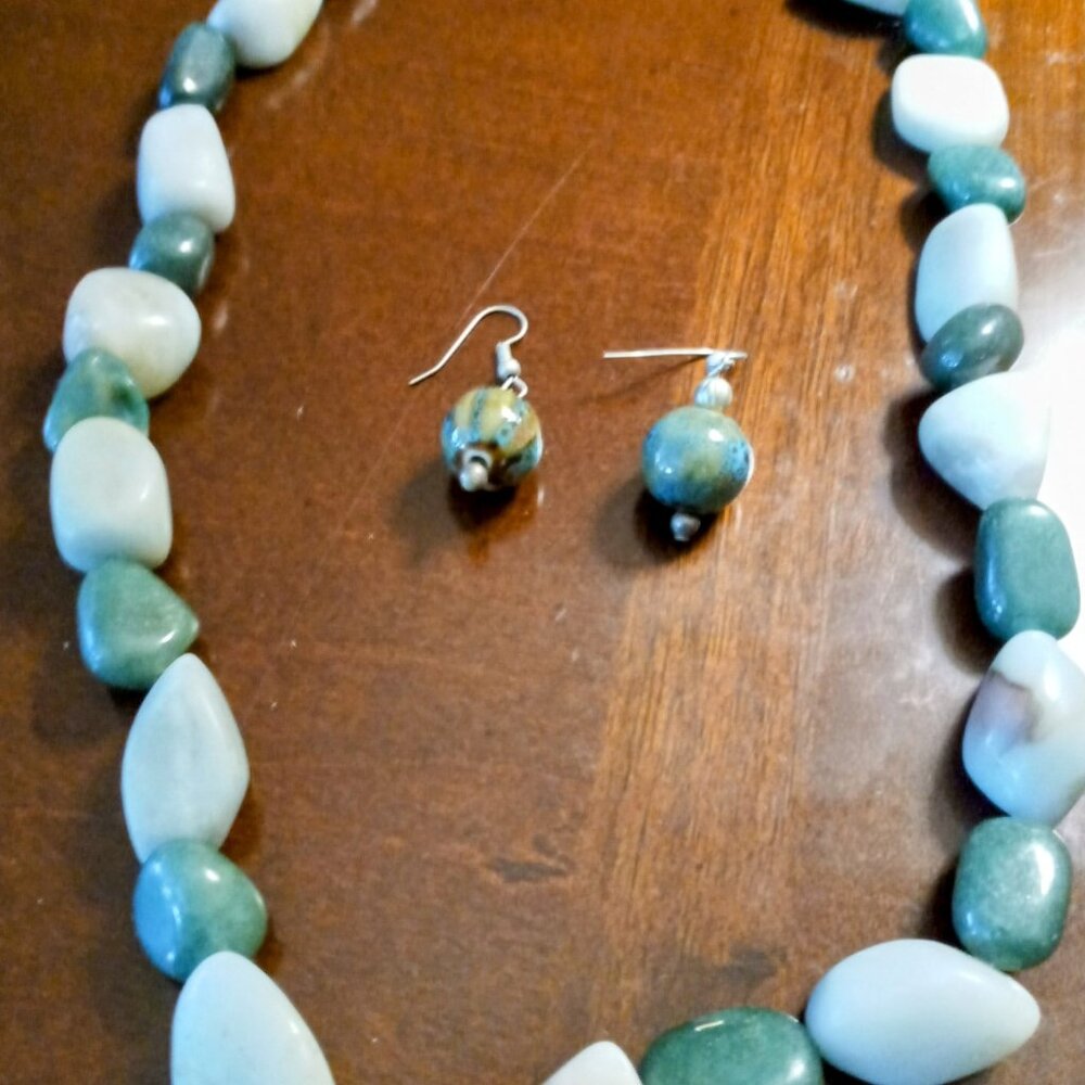 NECKLACE & EARRING SET